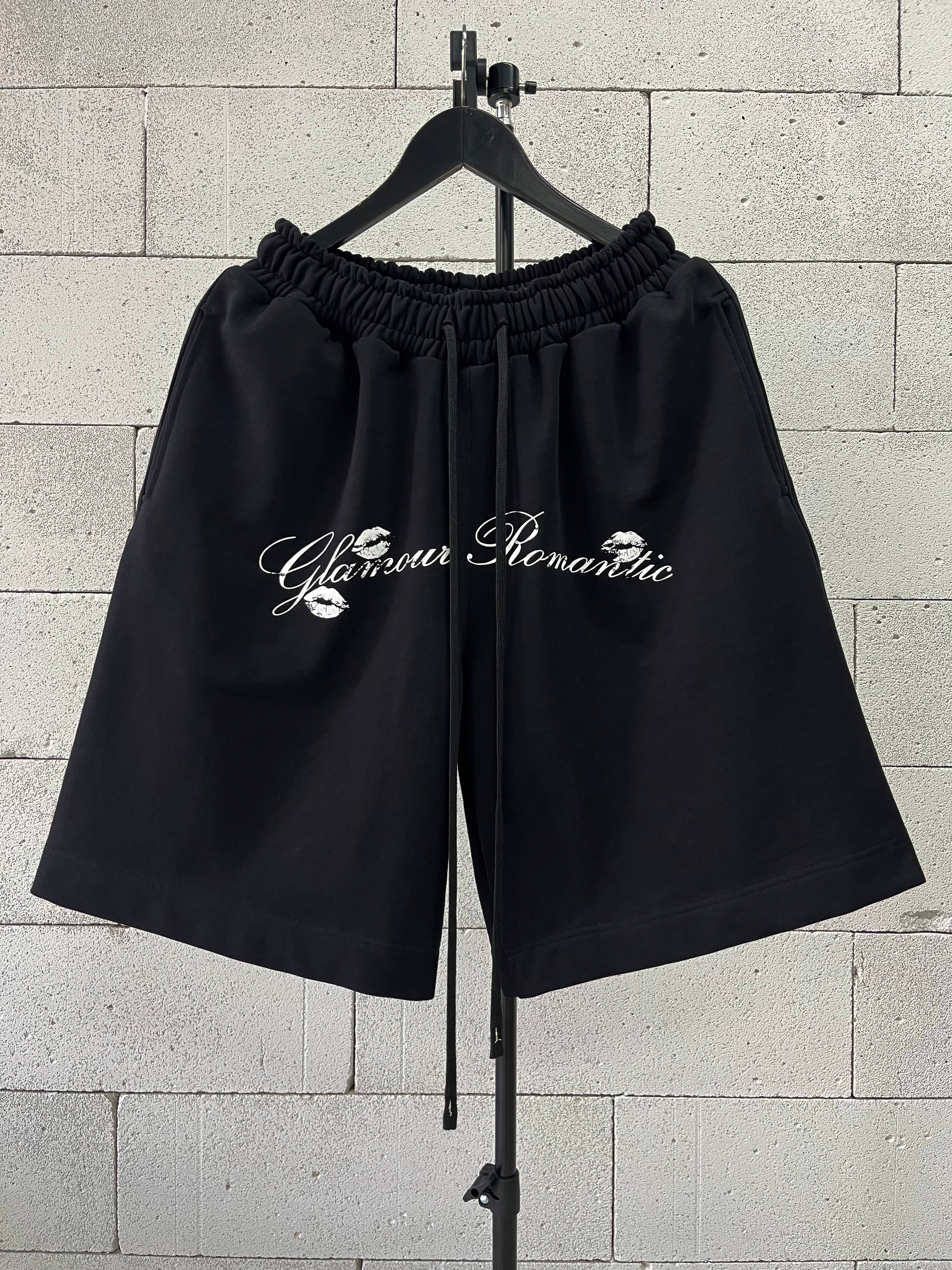 «GLAMOUR ROMANTIC» SHORTS