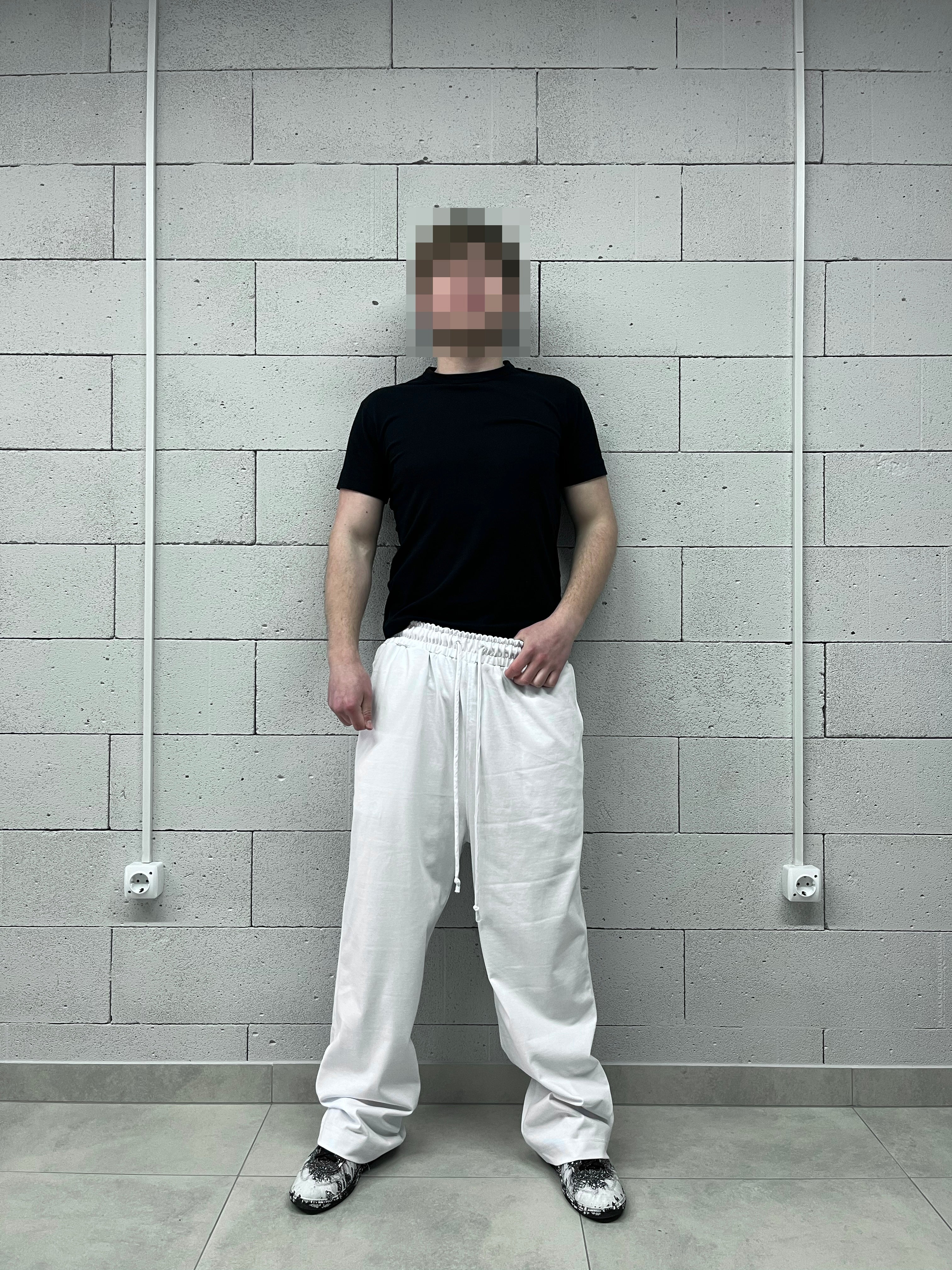 «VIRGINIA» WHITE SWEATPANTS