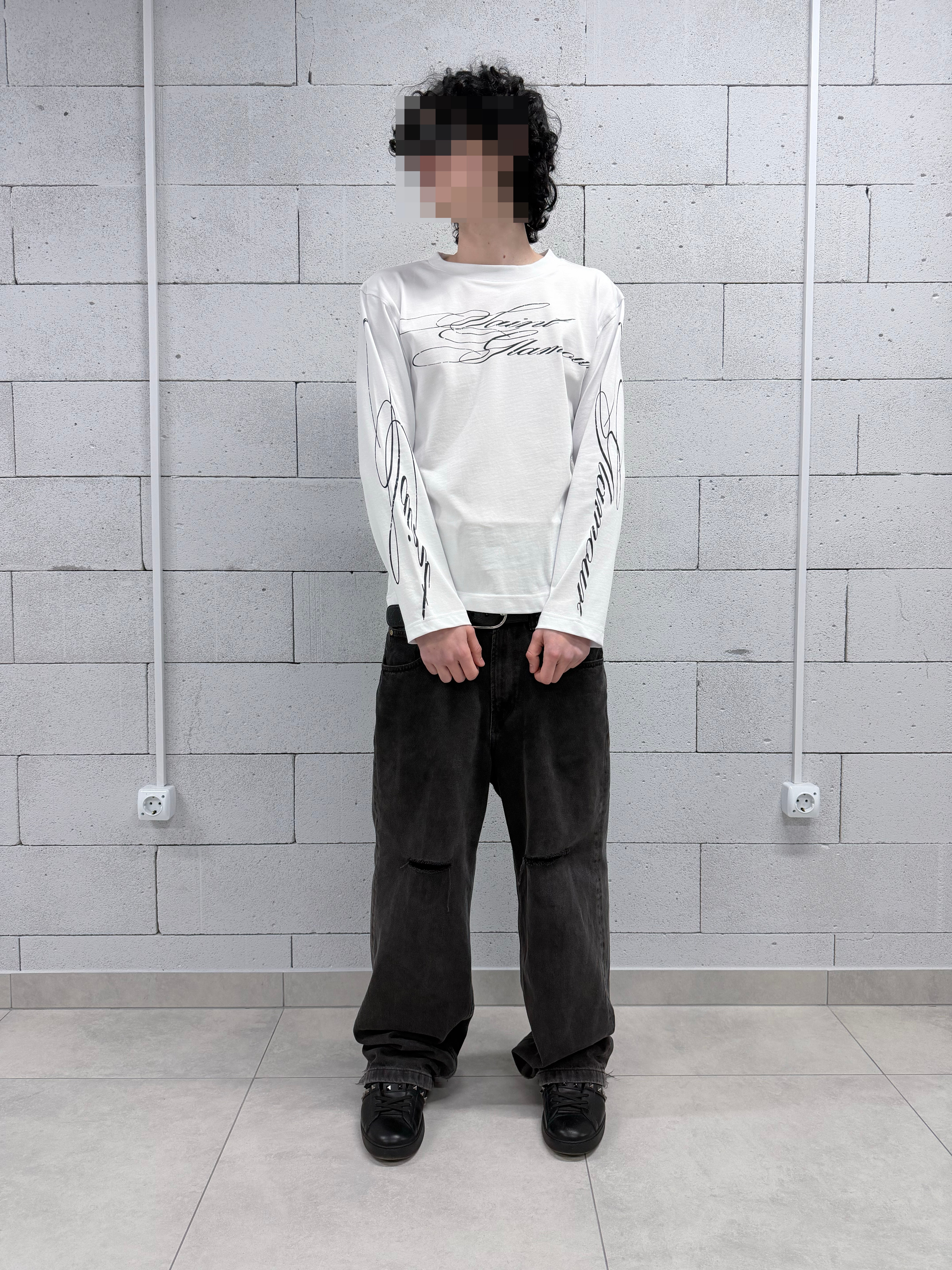 «DAGGER» WHITE LONGSLEEVE
