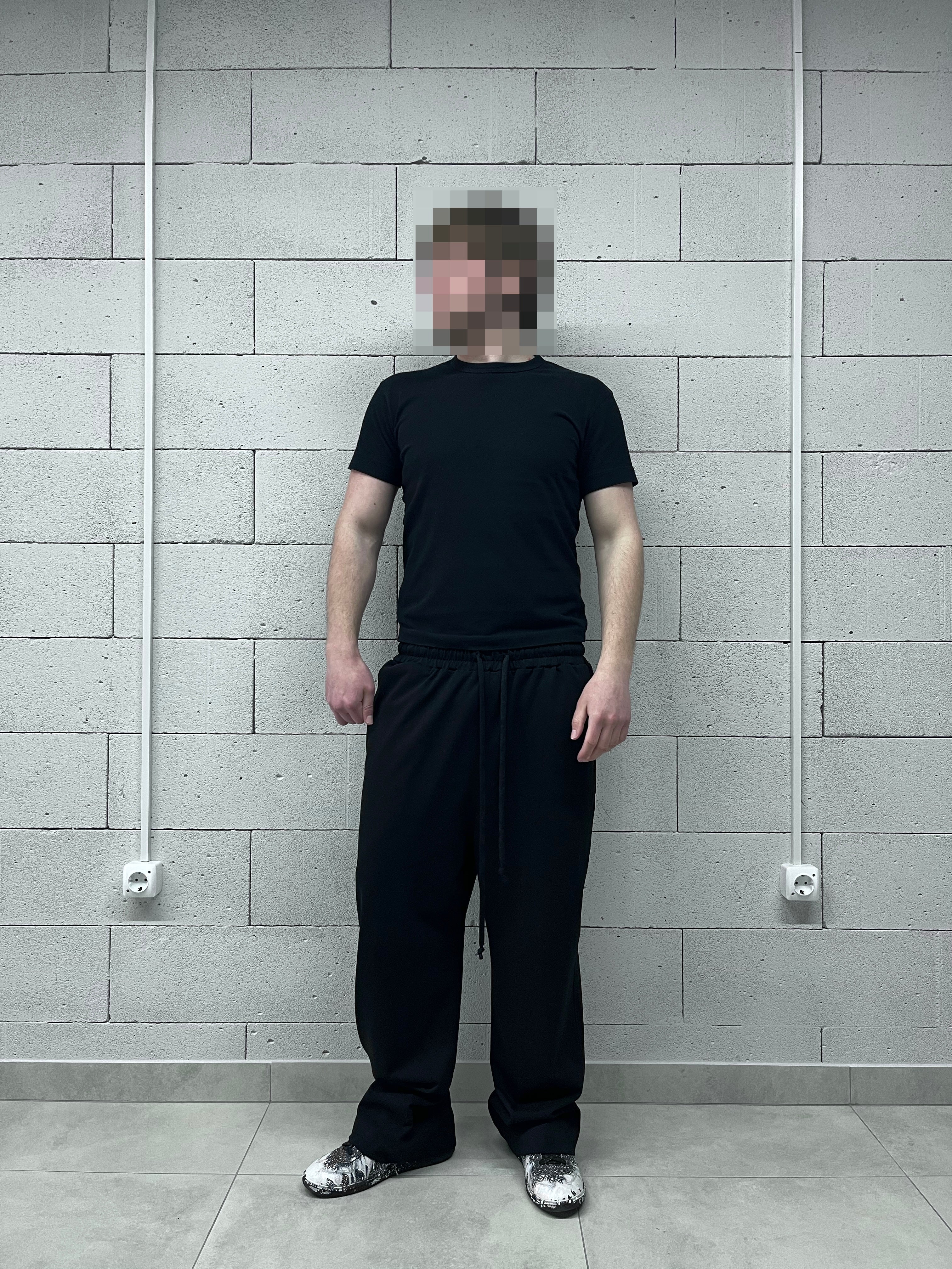 «VIRGINIA» BLACK SWEATPANTS