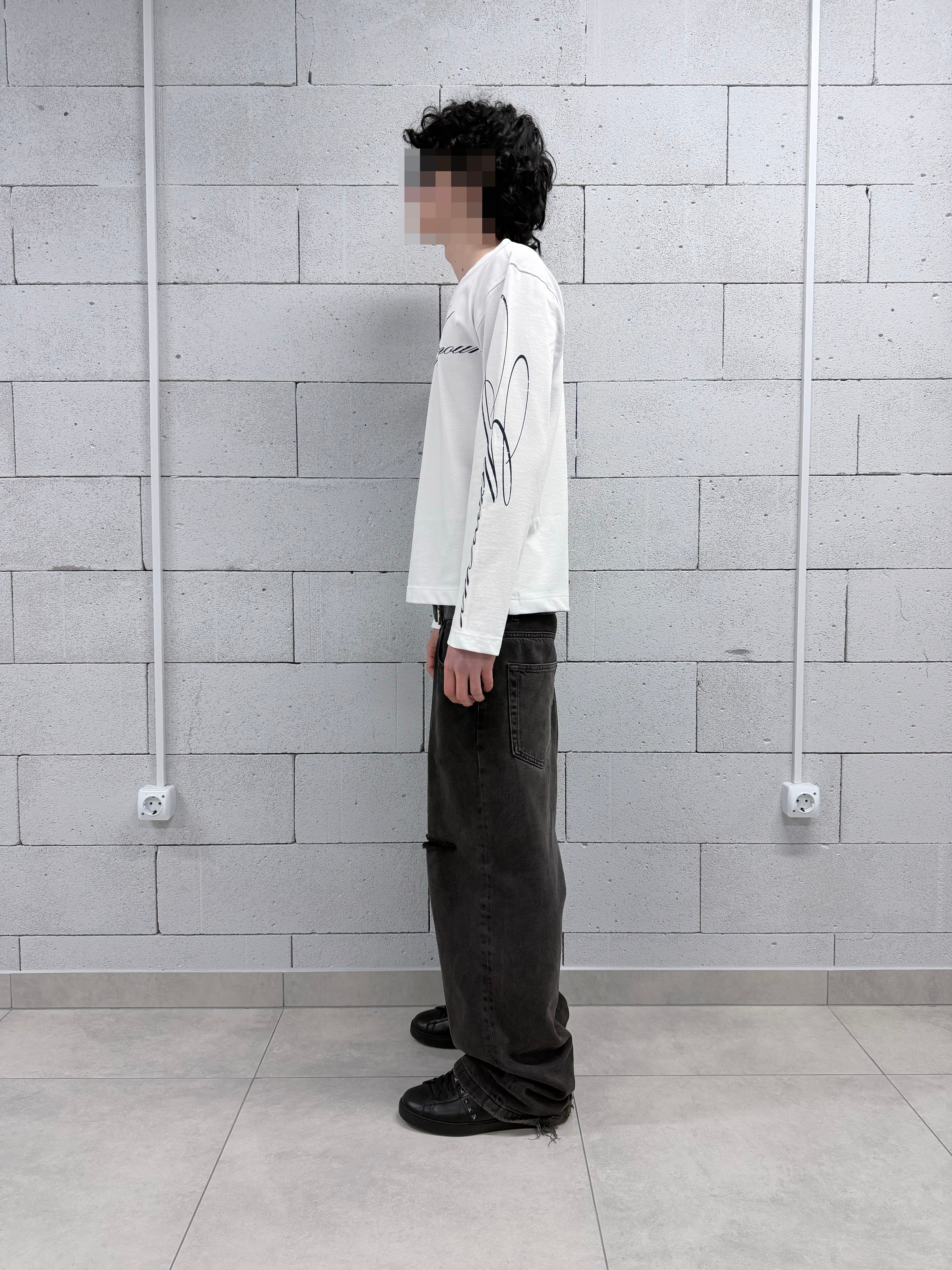 «DAGGER» WHITE LONGSLEEVE