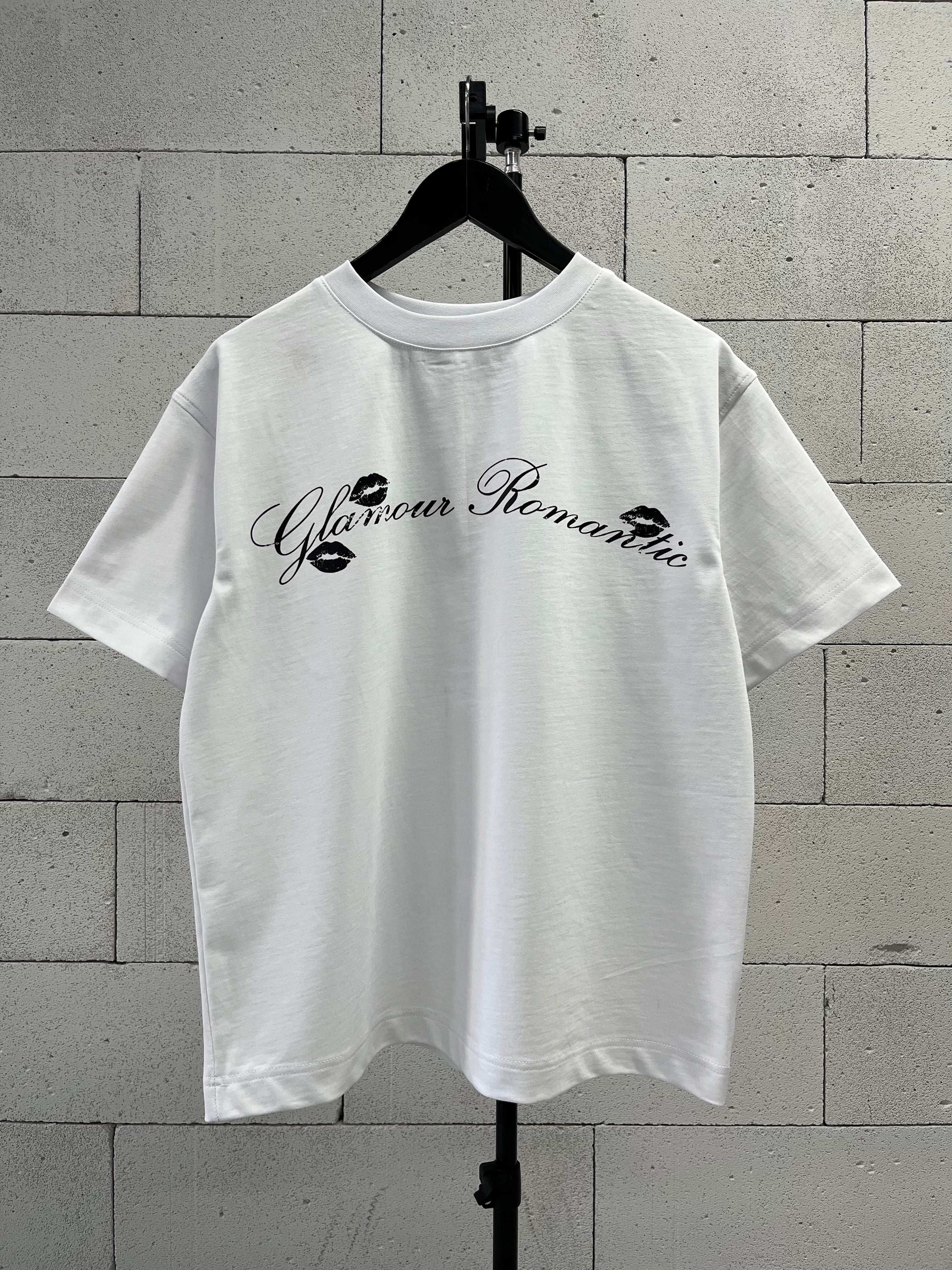 «GLAMOUR ROMANTIC» WHITE T-SHIRT
