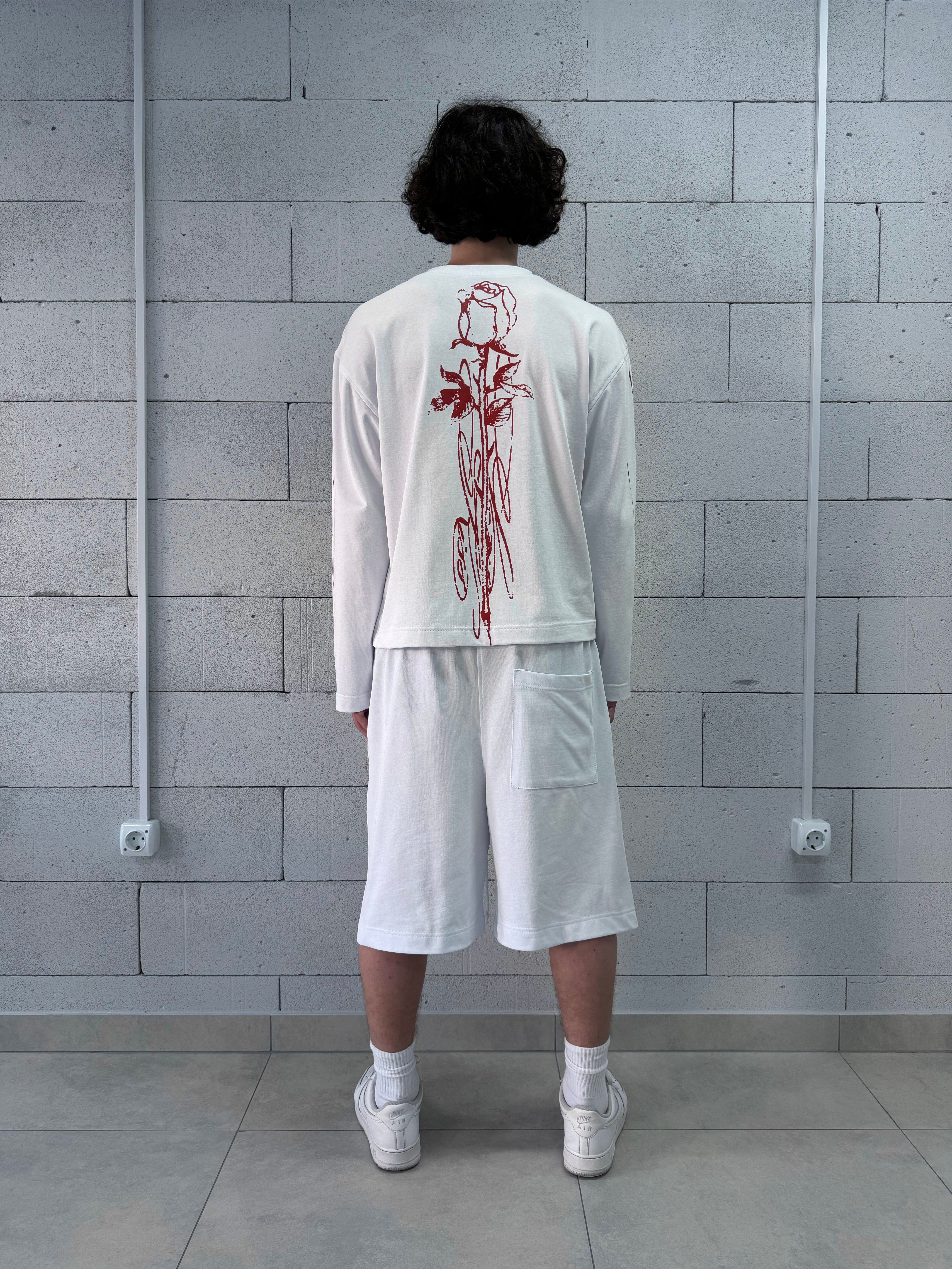 «LOVE KISS» WHITE LONGSLEEVE