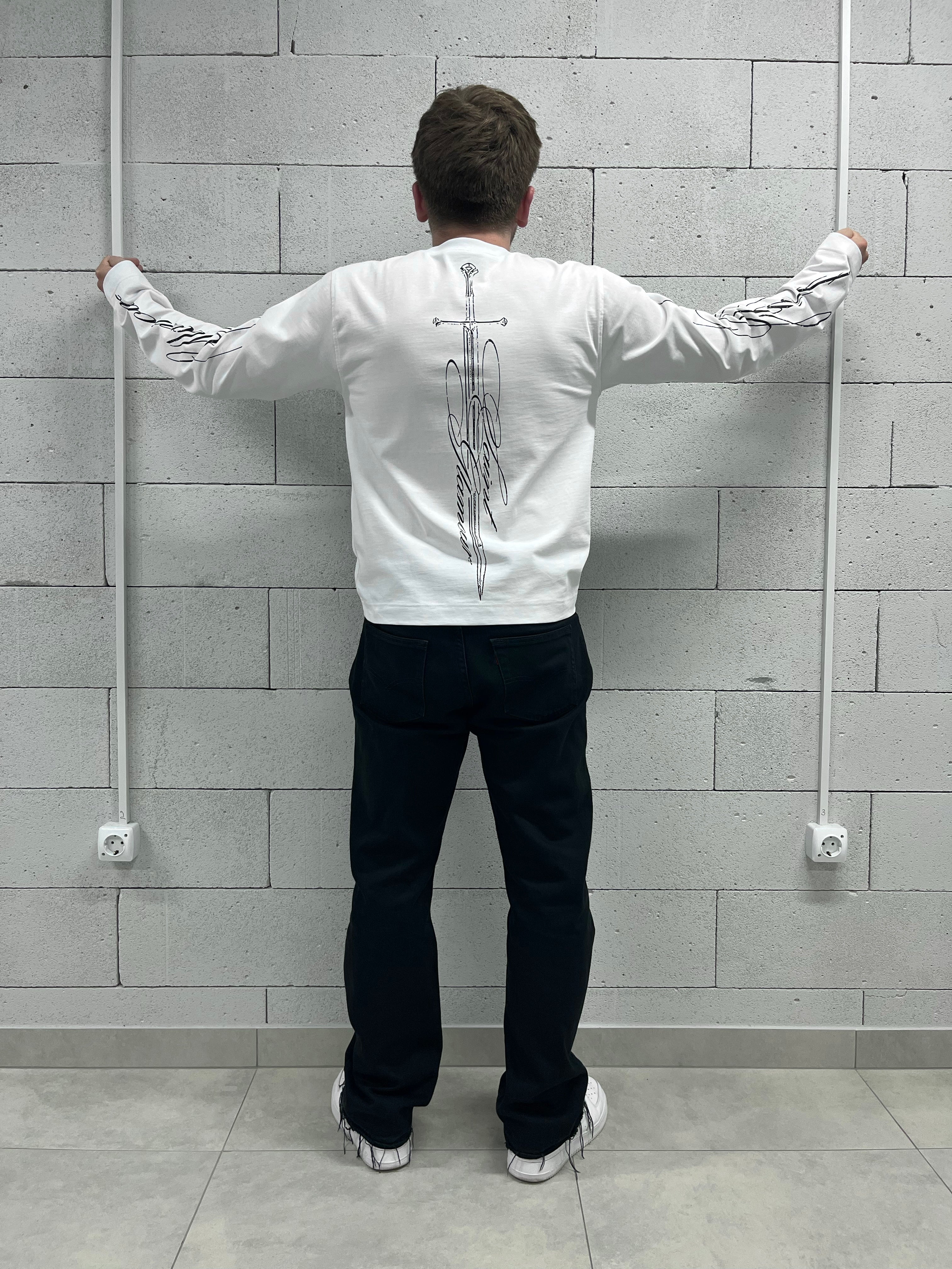 «DAGGER» WHITE LONGSLEEVE